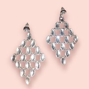 1pair Fashionable Sweet Style & Super Sparkling Horse Eye Shaped Women's Earring